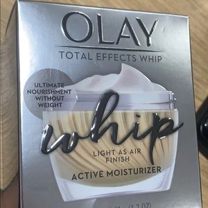 Olay Whip